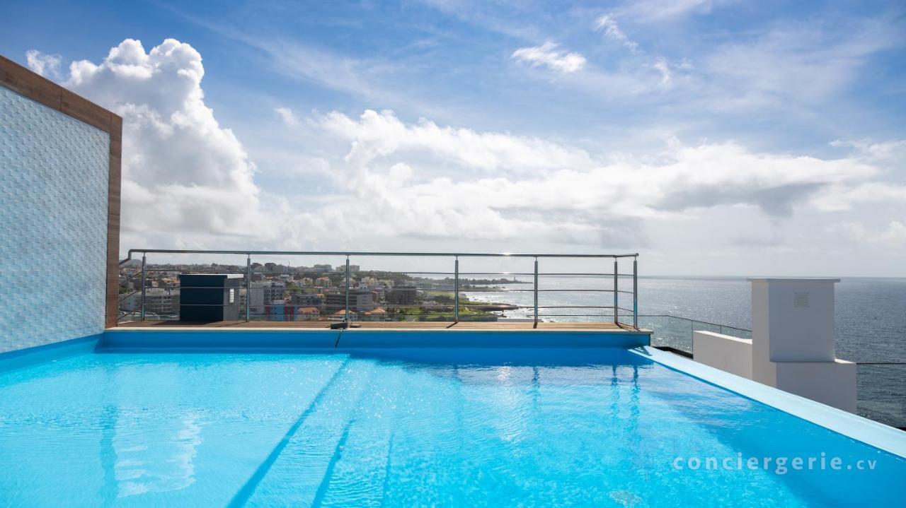 3 Bdr Aprt, Stunning Seaview, Rooftop Pool - Lcgr Πράγια Εξωτερικό φωτογραφία