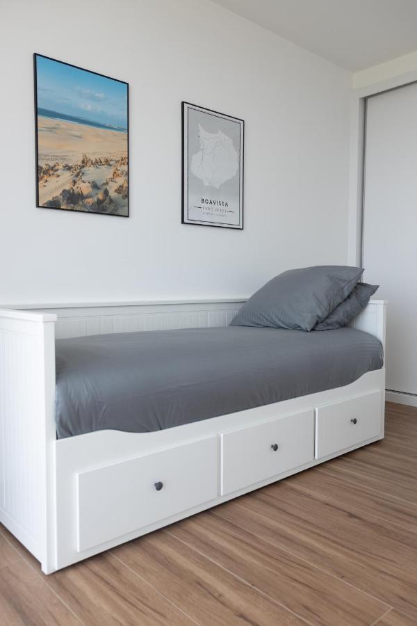3 Bdr Aprt, Stunning Seaview, Rooftop Pool - Lcgr Πράγια Εξωτερικό φωτογραφία