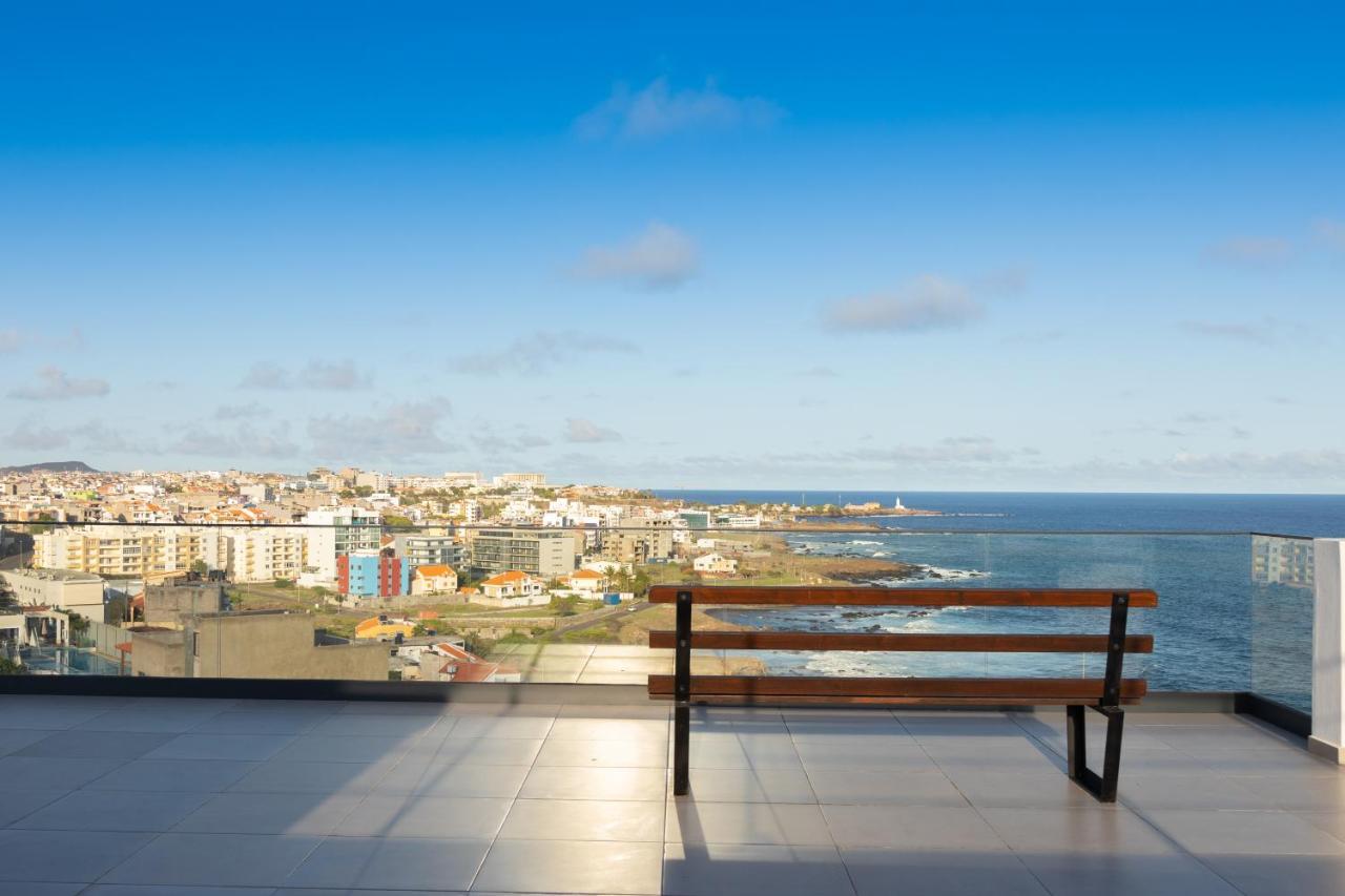 3 Bdr Aprt, Stunning Seaview, Rooftop Pool - Lcgr Πράγια Εξωτερικό φωτογραφία