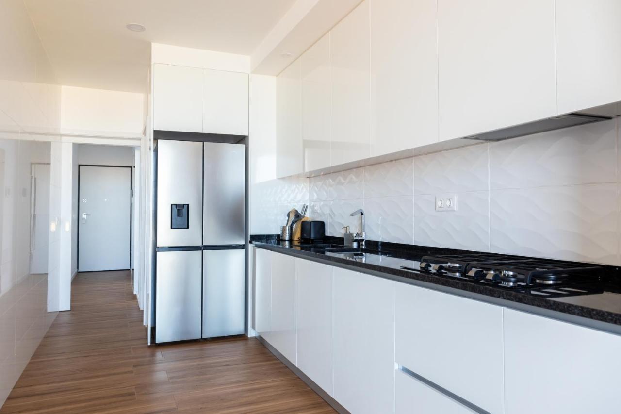 3 Bdr Aprt, Stunning Seaview, Rooftop Pool - Lcgr Πράγια Εξωτερικό φωτογραφία