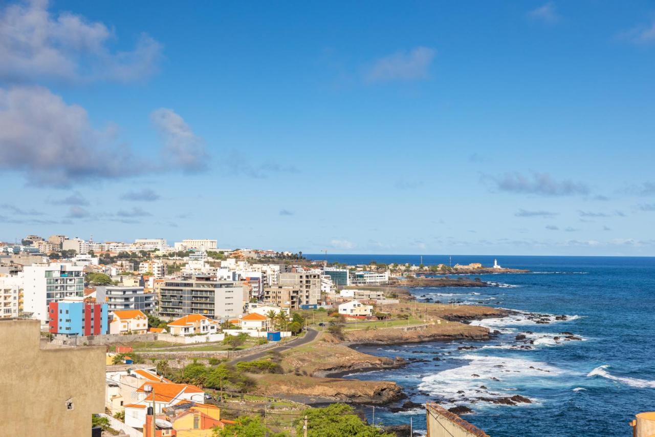 3 Bdr Aprt, Stunning Seaview, Rooftop Pool - Lcgr Πράγια Εξωτερικό φωτογραφία